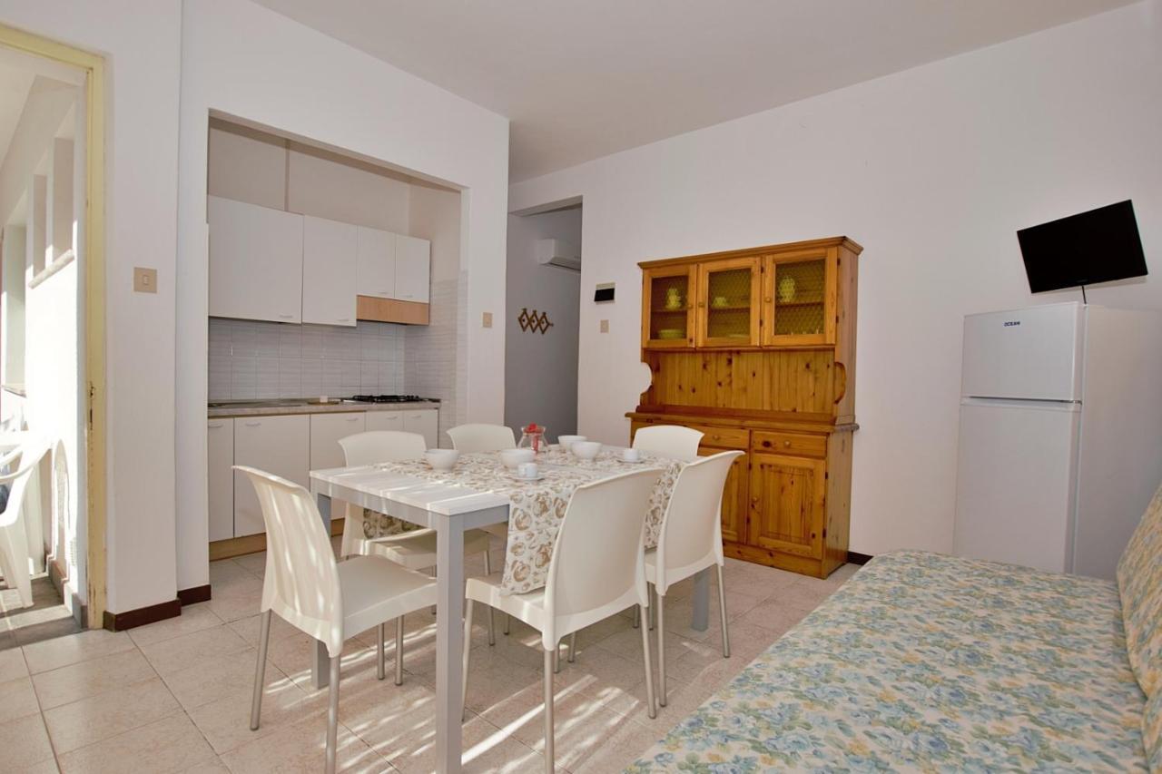 Ferienwohnung Residenza Valcris Lignano Sabbiadoro Exterior foto